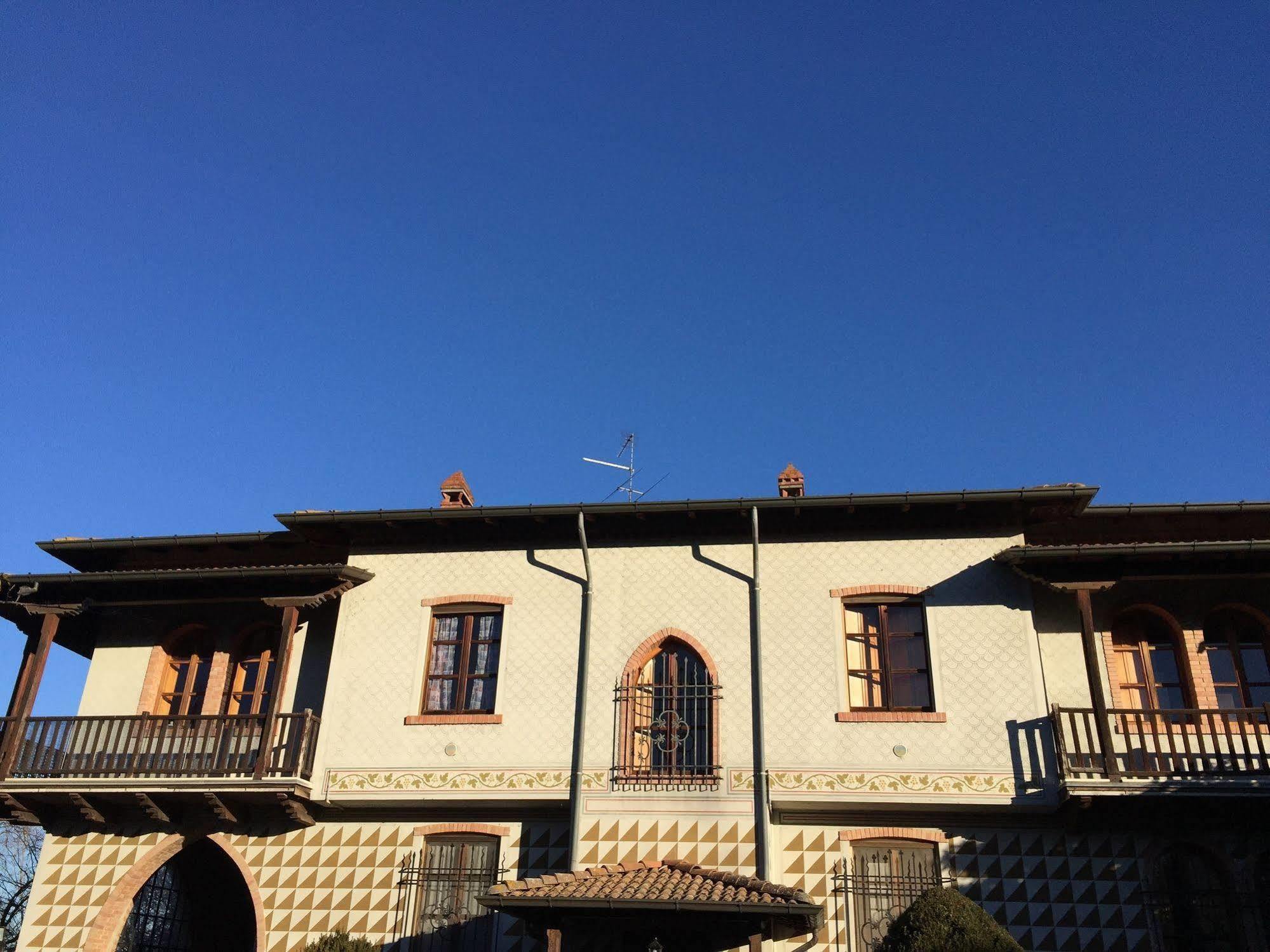 Senza Tempo Room & Breakfast Grazzano Visconti Bagian luar foto