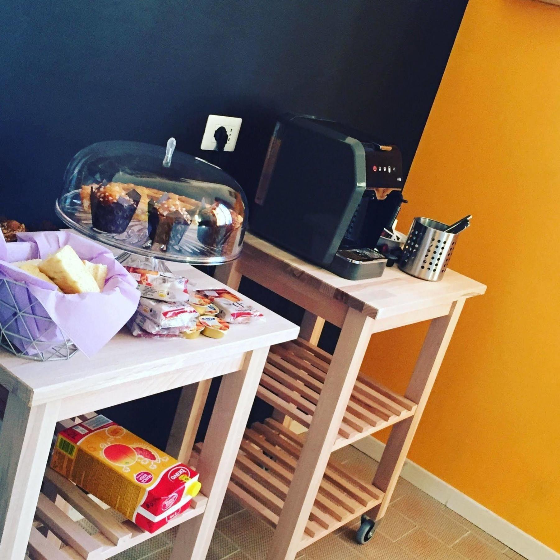 Senza Tempo Room & Breakfast Grazzano Visconti Bagian luar foto