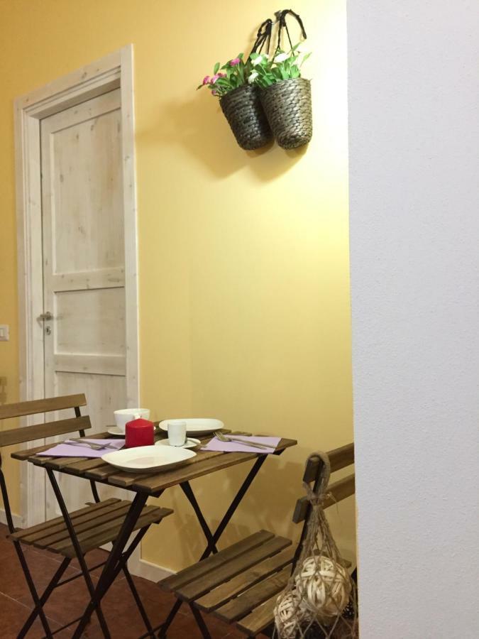 Senza Tempo Room & Breakfast Grazzano Visconti Bagian luar foto