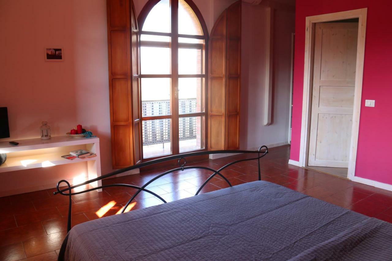 Senza Tempo Room & Breakfast Grazzano Visconti Bagian luar foto